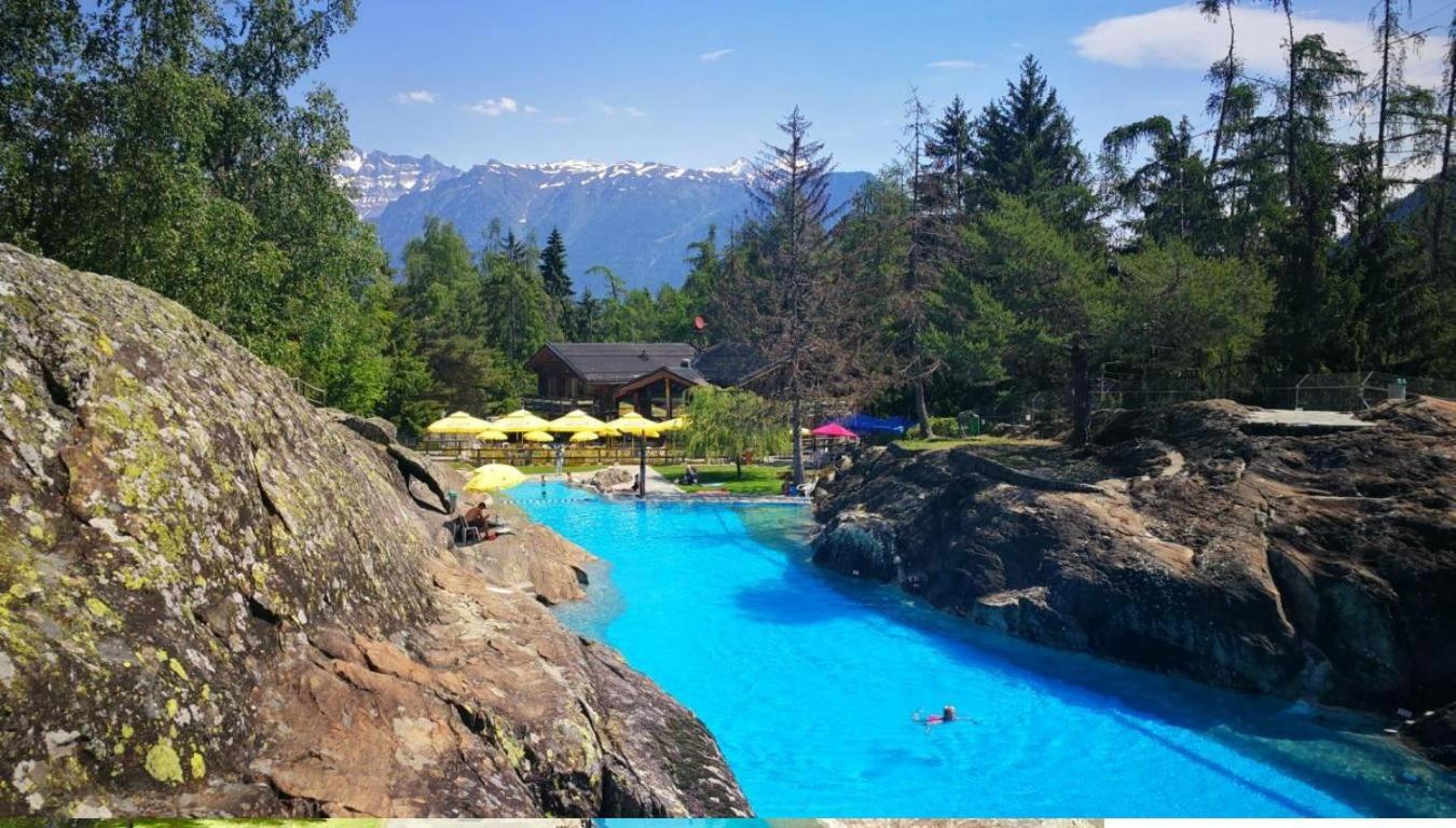 B&B Les Rochers 42 Lits Les Marécottes Zewnętrze zdjęcie
