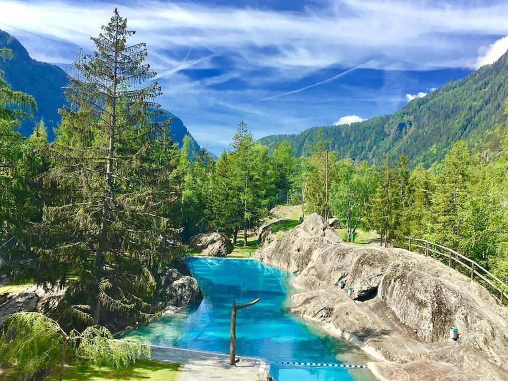 B&B Les Rochers 42 Lits Les Marécottes Zewnętrze zdjęcie